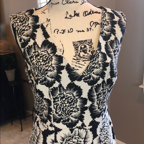 Plenty Tracy Reese Black and White Floral Dress - Picture 7 of 7